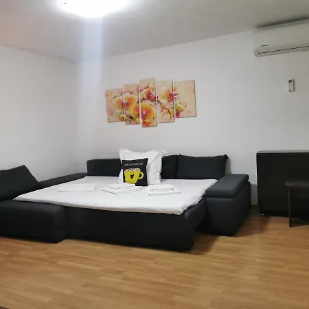 Nice And Cozy Apartment